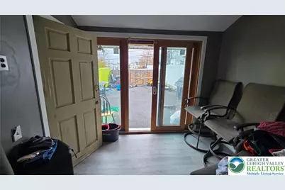 909 N 6th Street, Allentown, PA 18102 - Photo 8