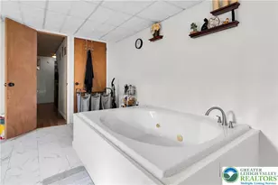 219 Gay St, Tamaqua Boro, PA 18252 - Photo 14