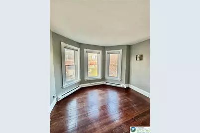 77 Laurel Street, Bethlehem City, PA 18018 - Photo 4