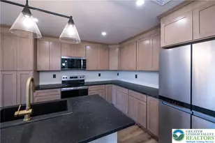 111 Main St, Glendon Boro, PA 18042 - Photo 6