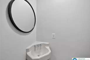 2149 W Allen St, Allentown, PA 18104 - Photo 22