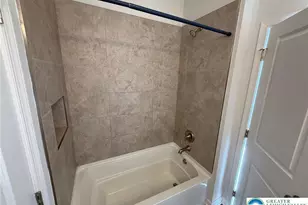 1332 Genoa St, Bethlehem, PA 18018 - Photo 6