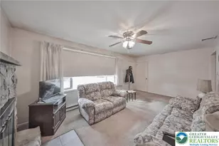 133 Brentwood, Palmer Twp, PA 18045 - Photo 4