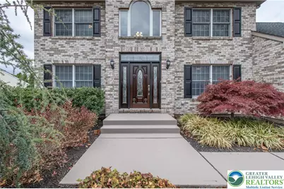 2438 Blue Jay Drive, Upper Nazareth Twp, PA 18064 - Photo 2