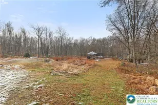 1392 Whispering Hills Ct, Chestnuthill Twp, PA 18330 - Photo 28