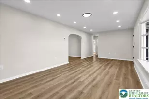 416 Main St, Stockertown Boro, PA 18083 - Photo 10