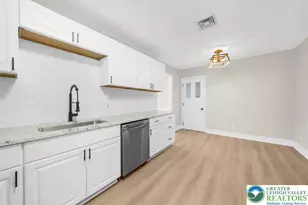 635 Berger St, Salisbury Township, PA 18049 - Photo 10