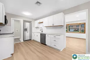 635 Berger St, Salisbury Township, PA 18049 - Photo 8