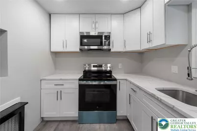 132 5th, Slatington Boro, PA 18080 - Photo 4