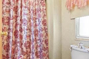 2 Hickory Hills Dr, Moore Township, PA 18014 - Photo 22