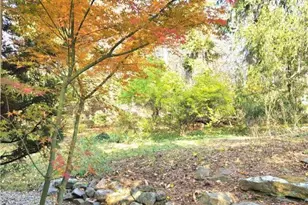 105 Pine Top Trail, Bethlehem City, PA 18017 - Photo 6