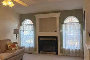 5619 Stonecroft Ln, Lower Macungie, PA 18106 - Photo 18