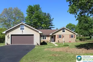 410 S 8th St, Lehighton Boro, PA 18235 - Photo 1