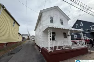 1481 Scott St, Wilkes Barre, PA 18705 - Photo 2