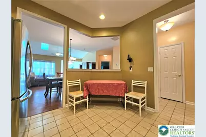 5 Canterbury Lane, Palmer Twp, PA 18045 - Photo 10