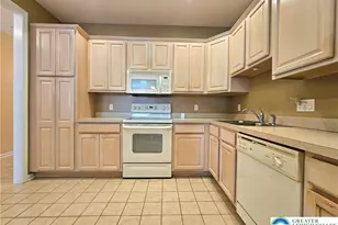 5 Canterbury Ln, Palmer Twp, PA 18045 - Photo 8