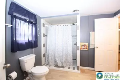 38 Oakwood Court, East Allen Township, PA 18014 - Photo 12