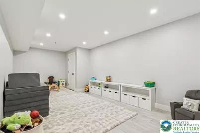 2128 Danville, Upper Hanover Twp, PA 18073 - Photo 22