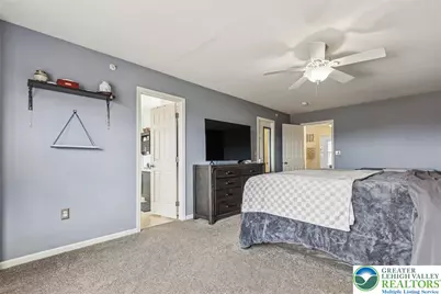 2128 Danville, Upper Hanover Twp, PA 18073 - Photo 16