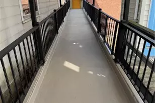 25 W Ridge St, Lansford, PA 18232 - Photo 4