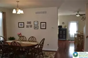 6072 Valley Forge Dr, Coopersburg Boro, PA 18036 - Photo 8