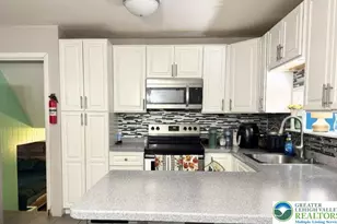 2413 S Church St, Allentown City, PA 18103 - Photo 6