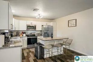 2127 Warwick Cir, Coolbaugh Twp, PA 18466 - Photo 16