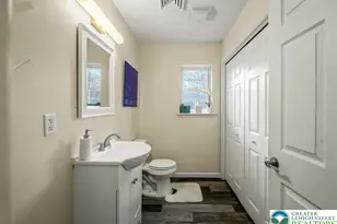 2127 Warwick Cir, Coolbaugh Twp, PA 18466 - Photo 18