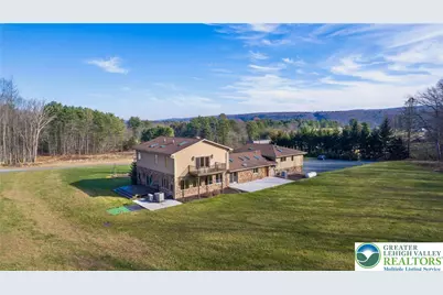 374 Packer Drive, Packer Twp, PA 18255 - Photo 4