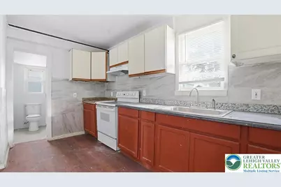 202 Courtland Street, East Stroudsburg, PA 18301 - Photo 12