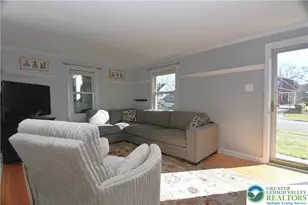 915 Birch Rd, Hellertown Boro, PA 18055 - Photo 4