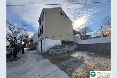 61 W Union Boulevard, Bethlehem City, PA 18018 - Photo 2