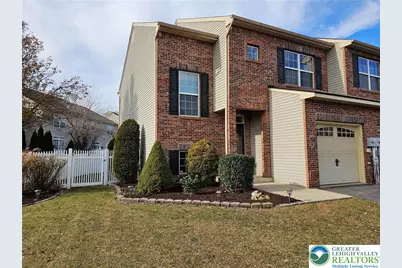 247 Milkweed Drive, Upper Macungie Township, PA 18104 - Photo 2