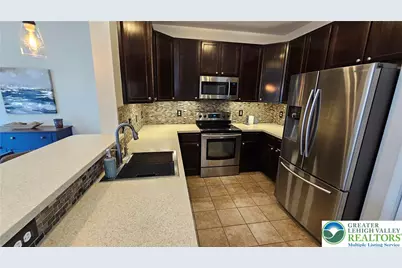 247 Milkweed Drive, Upper Macungie Township, PA 18104 - Photo 6
