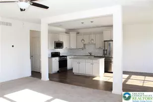 935 Graystone Cir, Allen Township, PA 18067 - Photo 10