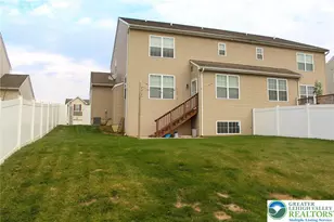 935 Graystone Cir, Allen Township, PA 18067 - Photo 4