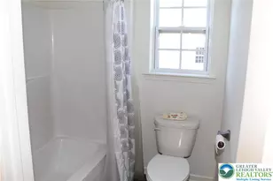 935 Graystone Cir, Allen Township, PA 18067 - Photo 16