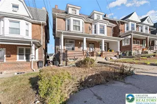 731 Fiot Ave, Bethlehem City, PA 18015 - Photo 2