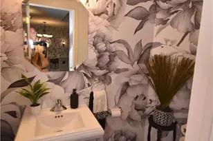 1220 Jane Ln, Pen Argyl Boro, PA 18072 - Photo 28