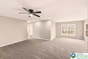 2243 Oakwood Ct, Lowhill Twp, PA 18051 - Photo 26