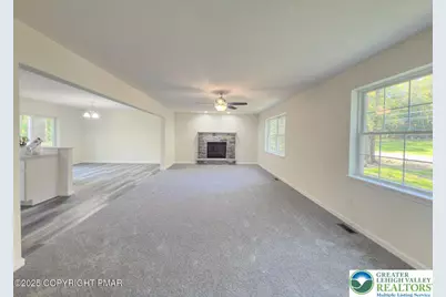 196 Dogwood Lane, Polk Twp, PA 18058 - Photo 10