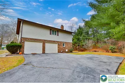 7933 Trails End, Upper Macungie Township, PA 18051 - Photo 26