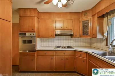 1327 Cobbler Lane, Upper Macungie Township, PA 18104 - Photo 24