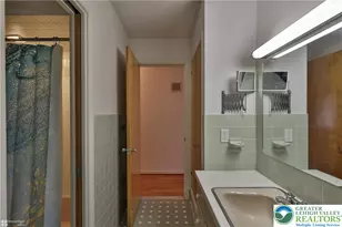 1327 Cobbler Ln, Upper Macungie Township, PA 18104 - Photo 28