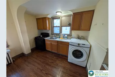 426 Carlton Avenue #2, Bethlehem City, PA 18015 - Photo 8