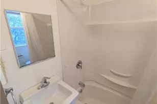 426 Carlton Ave, Bethlehem City, PA 18015 - Photo 14