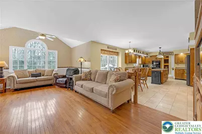 210 Evergreen Court, Ross Twp, PA 18353 - Photo 8