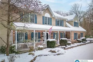 210 Evergreen Ct, Ross Twp, PA 18353 - Photo 2