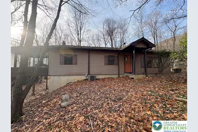 1433 Deerpath Drive, Lehigh Township, PA 18088 - Photo 18