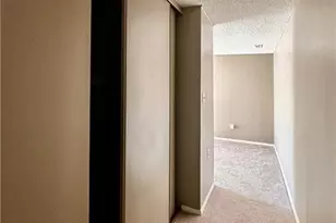 997 Village Round, Allentown City, PA 18106 - Photo 8